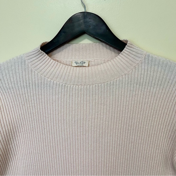 John Galt - Brandy Melville Ribbed Cropped Mock Neck Sweater - Picture 3 of 12